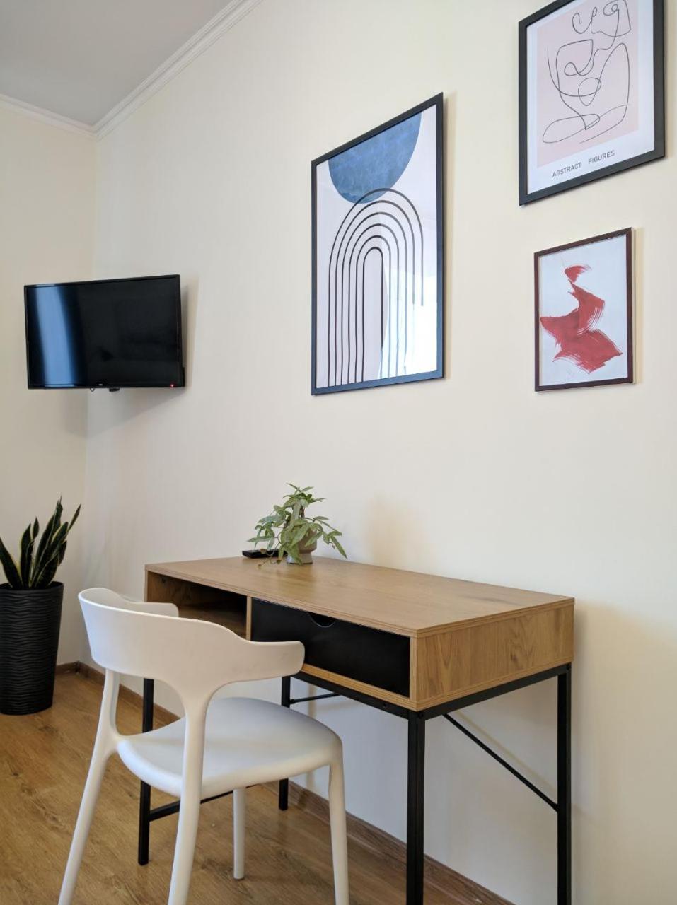 Best Apartment In The Center Мукачево Екстер'єр фото